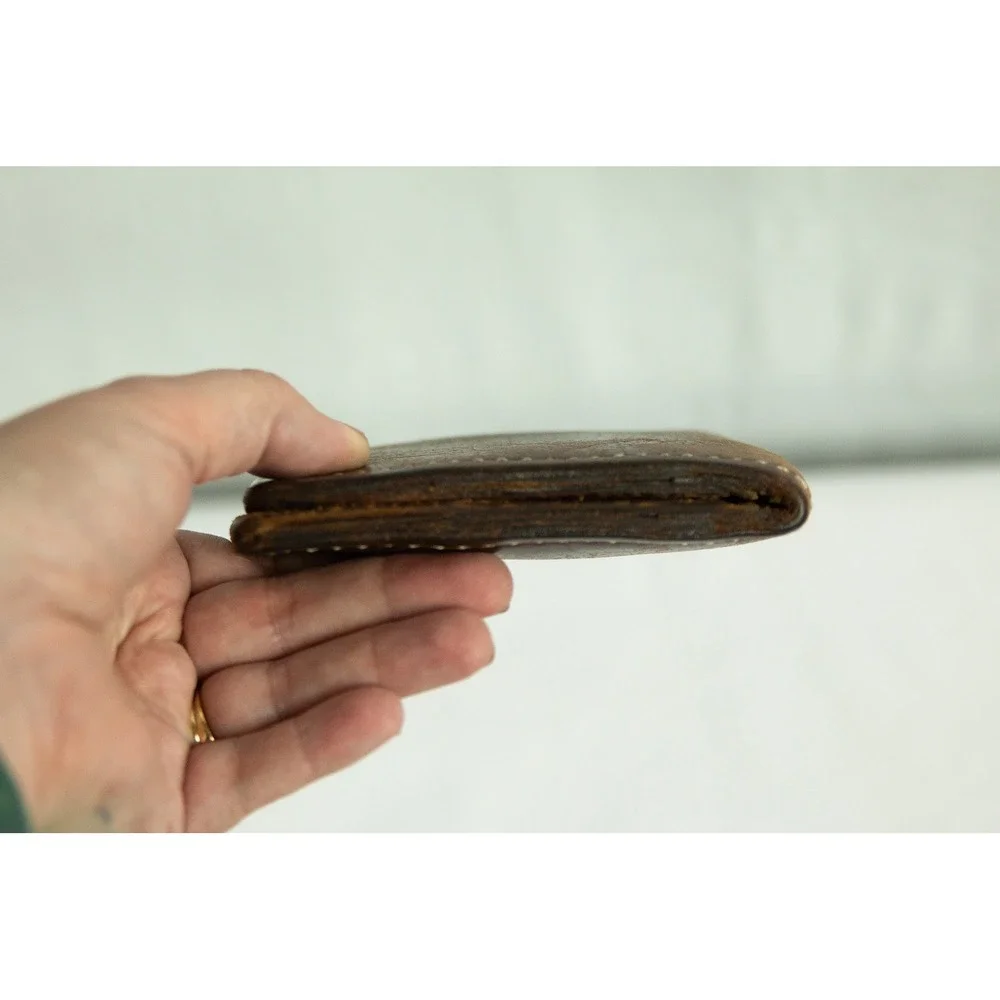 Vintage Distressed Brown Leather Bifold Wallet Contrast Stitch Minimalist Carry